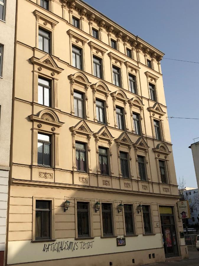 Citywohnungen Halle Am Riebeckplatz Екстер'єр фото